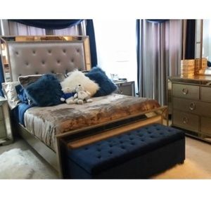 Meet your Posher, Yasmin